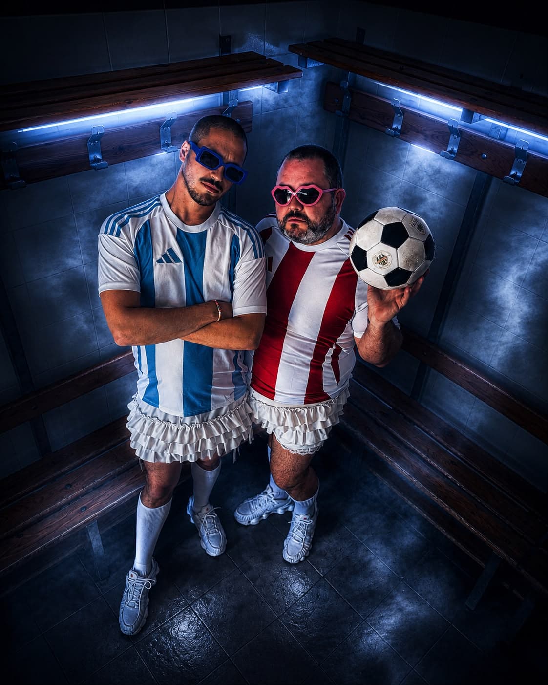 La Perra y El Cari en el vestuario