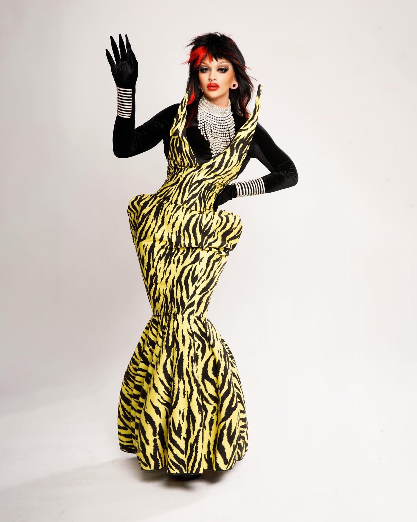 Lily Polyester