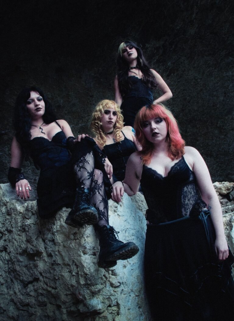 b9f56584-660d-425b-8606-7d5bab0d3694